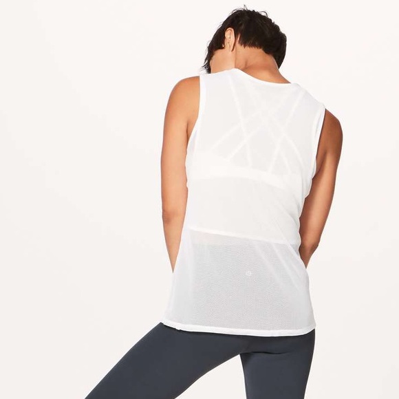 Lululemon Athletica || Mesh on Mesh Tank - Picture 3 of 11